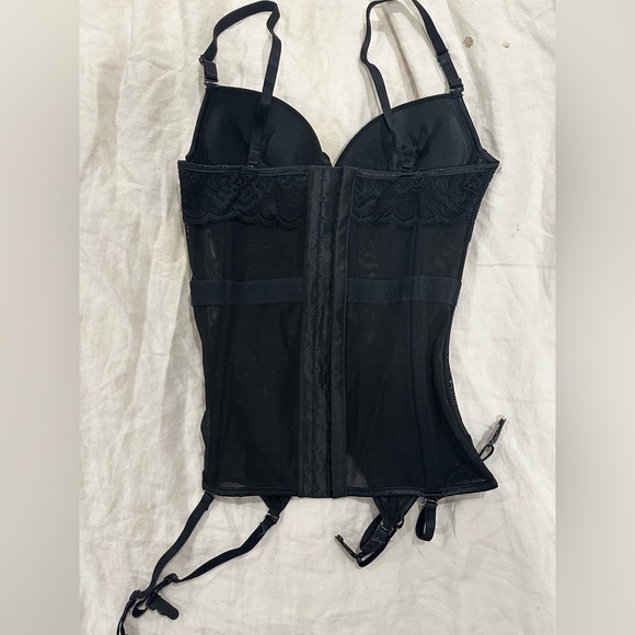 Black bustier - Picture 2 of 4